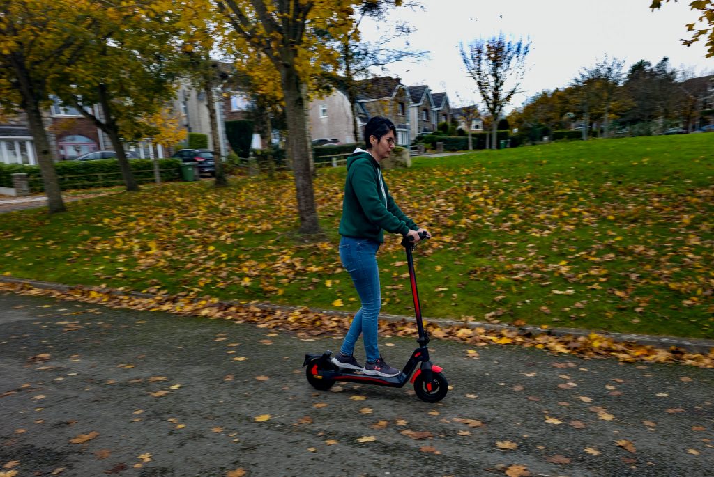 Test Red Bull Racing RS 1000 Elektro-Scooter
