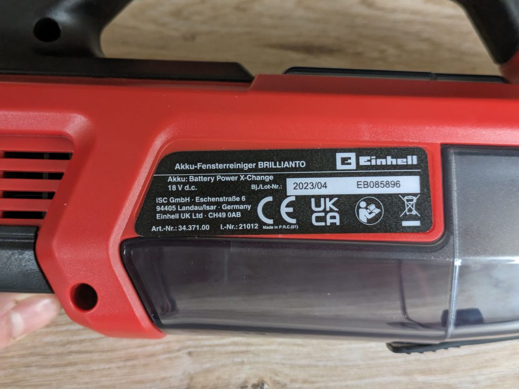 Typschild des Einhell BRILLIANTO Fensterreinigers