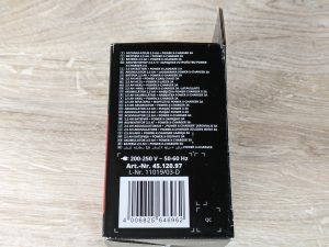 Verpackung des Akkus und der Ladestation des Einhell BRILLIANTO Fensterreinigers von rechts