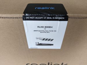 Verpackung des RLK8-800B4 Reolink Überwachungskamera-Sets von vorne in der Nahansicht