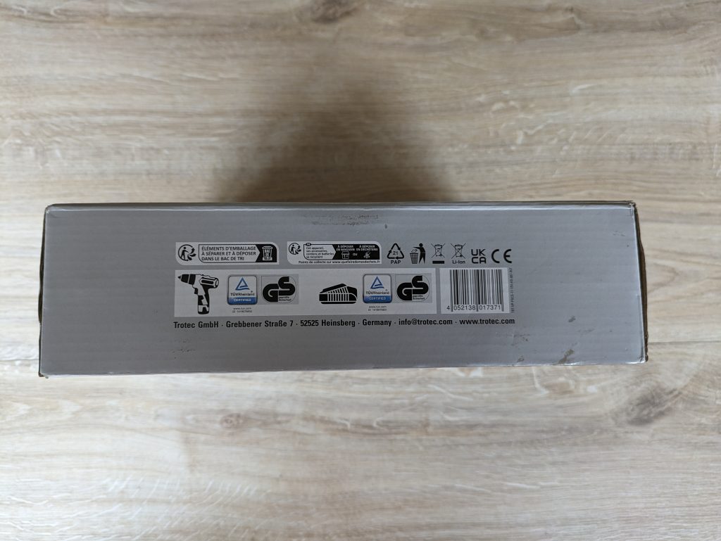 Verpackung des TROTEC PSCS 11-12V Akkuschrauber von oben