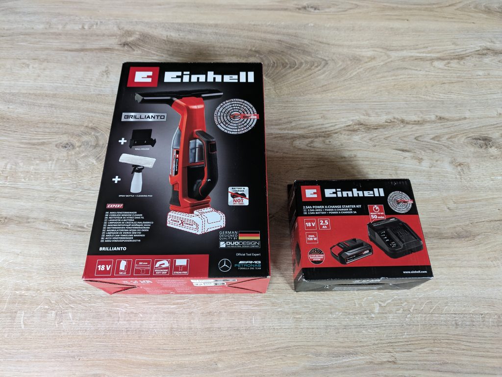 Verpackungen des Einhell BRILLIANTO Fensterreinigers von vorne