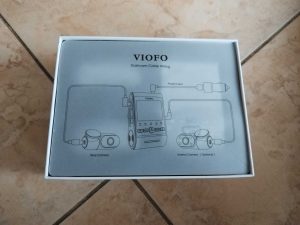 Viofo A229 Pro 3CH geöffnete Verpackung mit Deckblatt