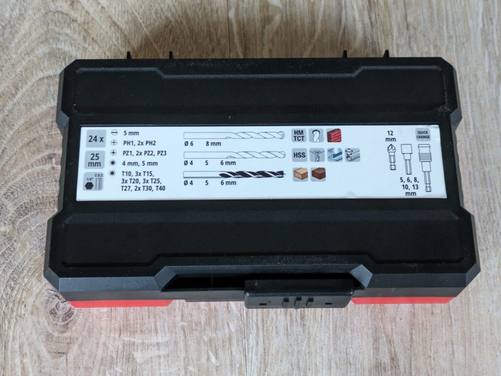 Zubehörbox des Einhell TP-CD 1850 Li-i BL Akkuschraubers von unten