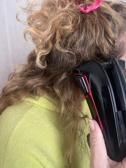 iGutech Lockenstab Locken im Haar