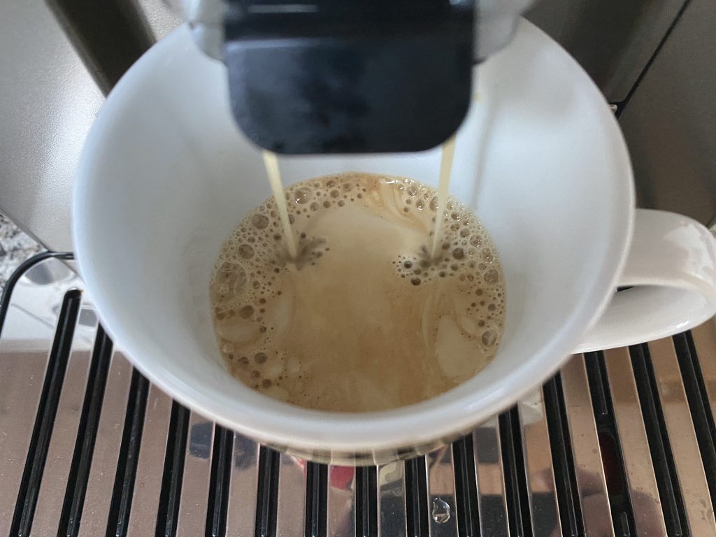 Gut & Günstig Caffè Crema Kaffeebohnen Zubereitung Kaffee Crema