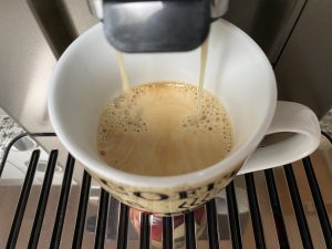 Illy Classico Kaffeebohnen Zubereitung Kaffee Crema