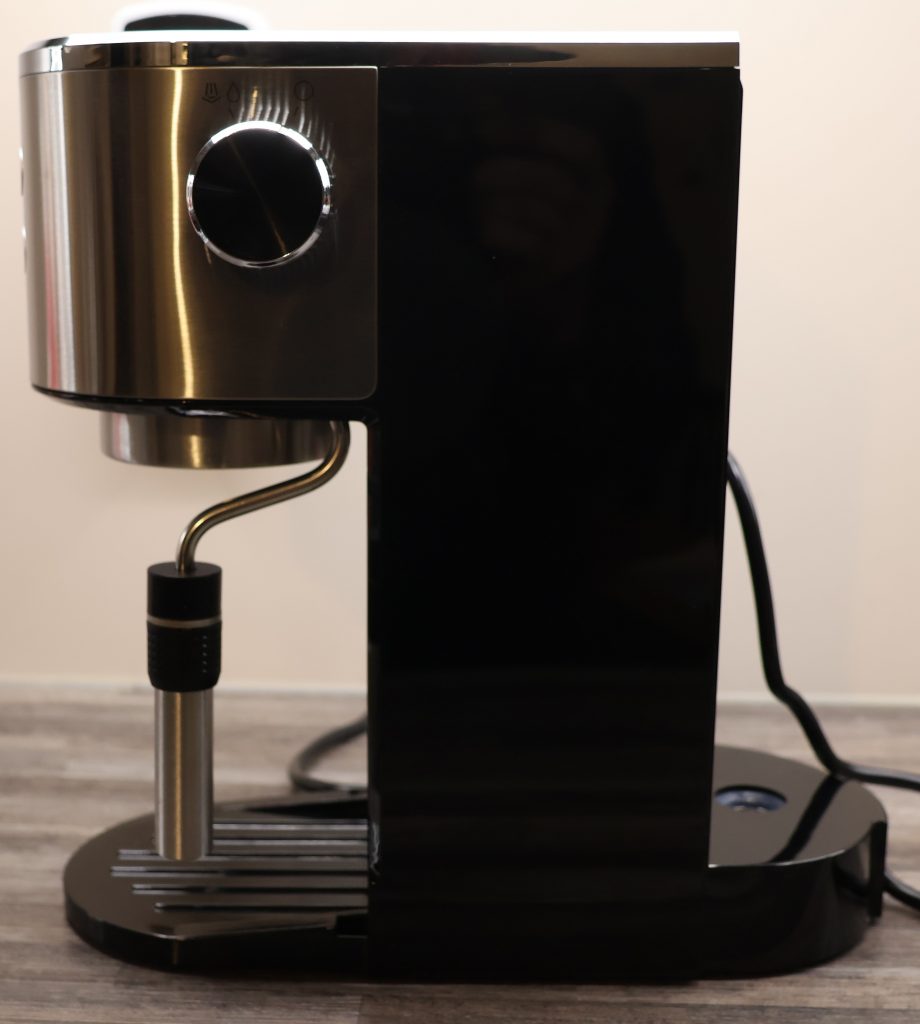 Krups Virtuoso Espresso Siebträgermaschine Seitensicht ohne Wassertank