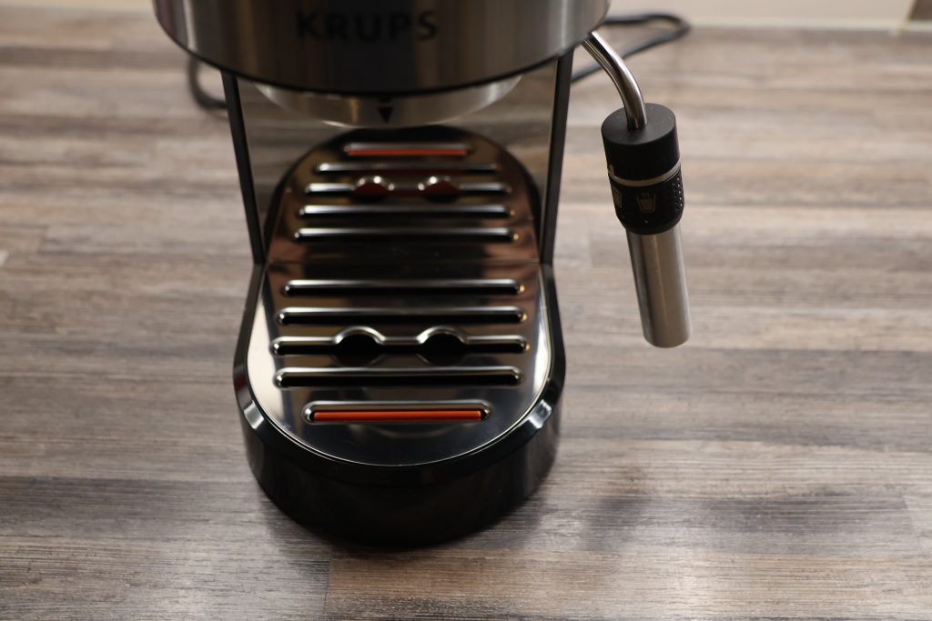 Krups Virtuoso Espresso Siebträgermaschine Auffangschale eingebaut