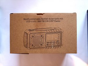 Acta Berg 0001-GR Kurbelradio, Verpackung Vorderansicht
