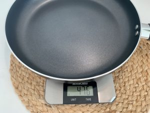 Amazon Basics Pfannenset Gewicht 30-Zentimeter-Pfanne