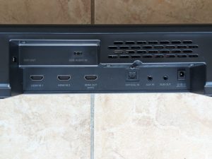 Anschlüsse der Creative SXFI CARRIER Soundbar