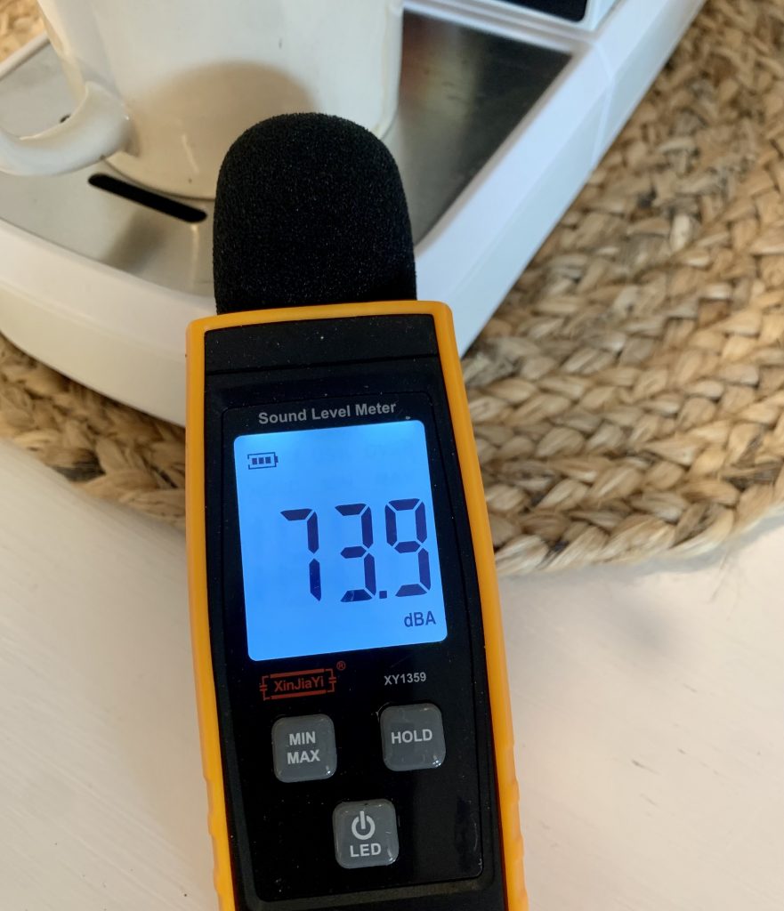 Cecotec Cafelizzia 790 White Siebträgermaschine Lautstärke in Dezibel