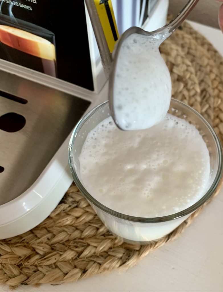Cecotec Cafelizzia 790 White Siebträgermaschine Milchschaum Konsistenz