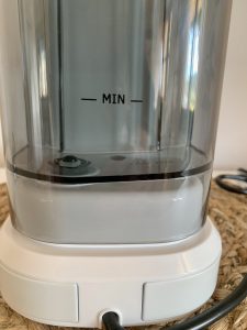 Cecotec Cafelizzia 790 White Siebträgermaschine Wassertank Minimalmarkierung