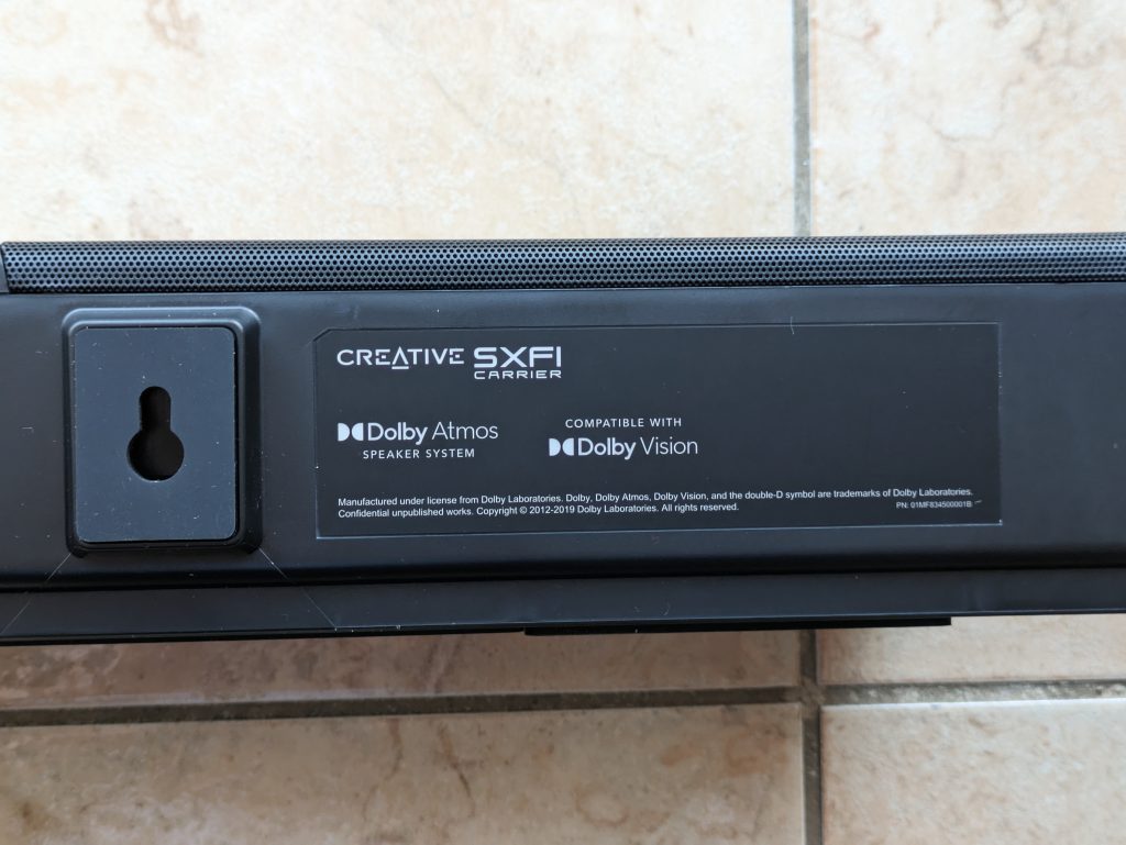 Creative SXFI CARRIER Soundbar von hinten rechts