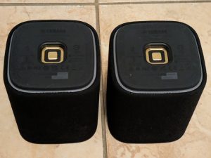 Extra Lautsprecher der Yamaha True X Bar 50A Soundbar von unten