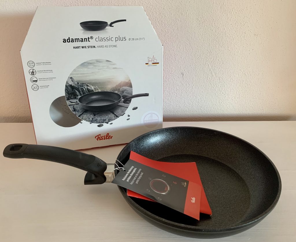 Fissler adamant® classic plus Pfanne ausgepackt mit Karton