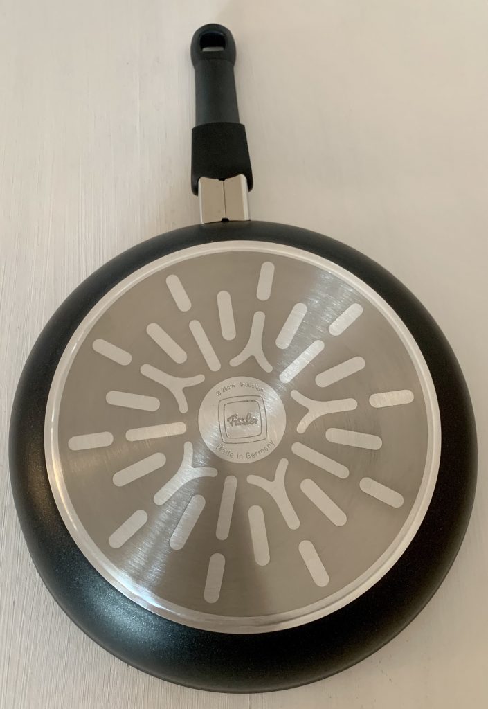 Fissler adamant® classic plus Pfanne von unten