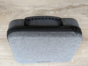 Koffer der Medisana MG600 Massagepistole von oben