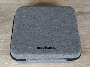 Koffer der Medisana MG600 Massagepistole von vorne