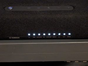 LED-Anzeige der Yamaha True X Bar 50A Soundbar