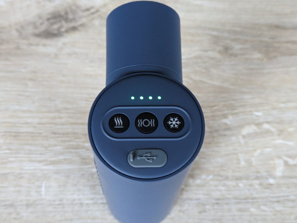 Leuchtende LEDs der Medisana MG600 Massagepistole