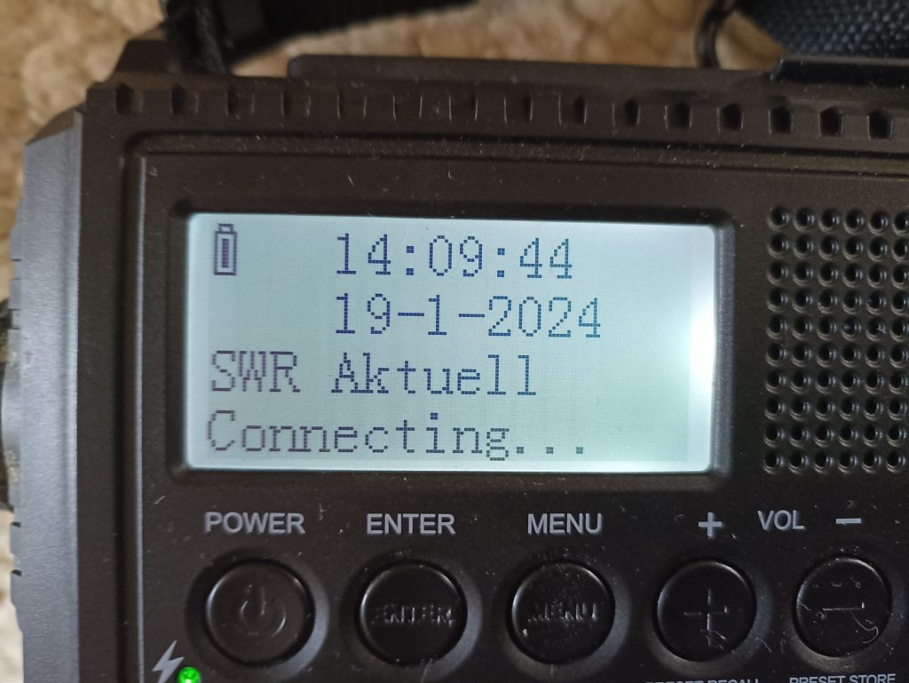 Mesquool CR 1009 Pro Kurbelradio, Displaybeleuchtung