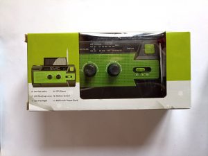 Nigecue Radio01-d Kurbelradio, Verpackung Vorderansicht