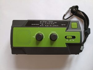 Nigecue Radio01-d Kurbelradio, Vorderansicht