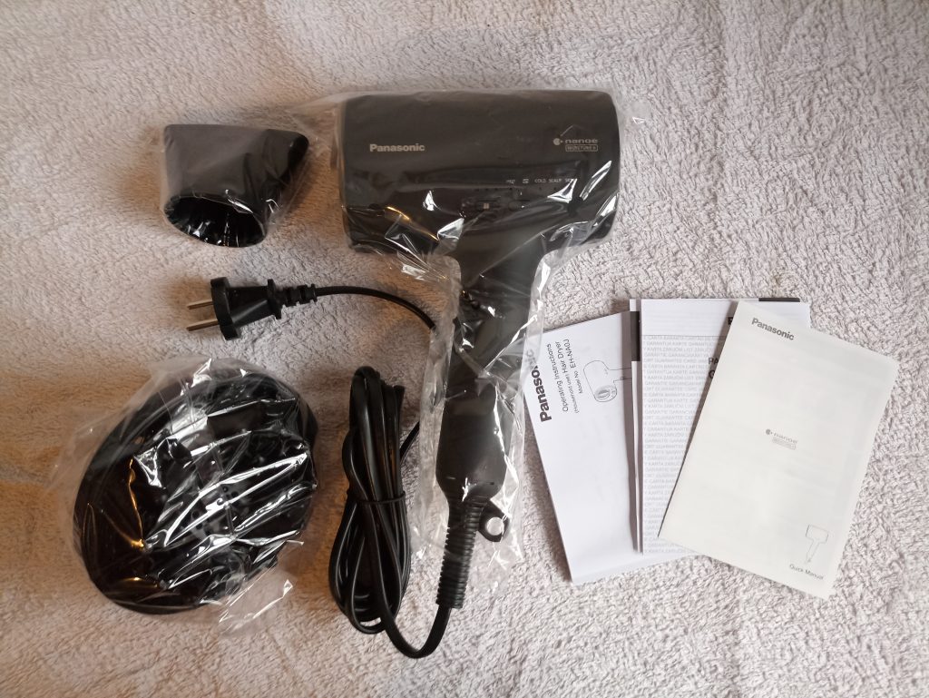 Panasonic EH-NA0J Haartrockner, Lieferumfang mit Innenverpackung