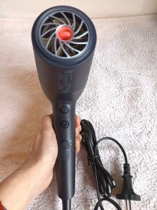 Philips BHD510 00 Haartrockner, Vorderansicht schräg