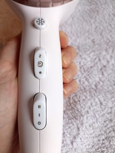 Philips DryCare Prestige HP8280 00 Haartrockner, Vorderansicht, Bedienknöpfe