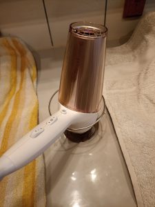 Philips DryCare Prestige HP828000 Haartrockner, in der Testaufstellung