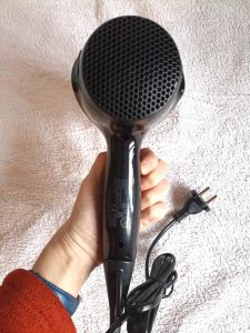 Remington D3198 Haartrockner, Rückansicht mit Luftfilter