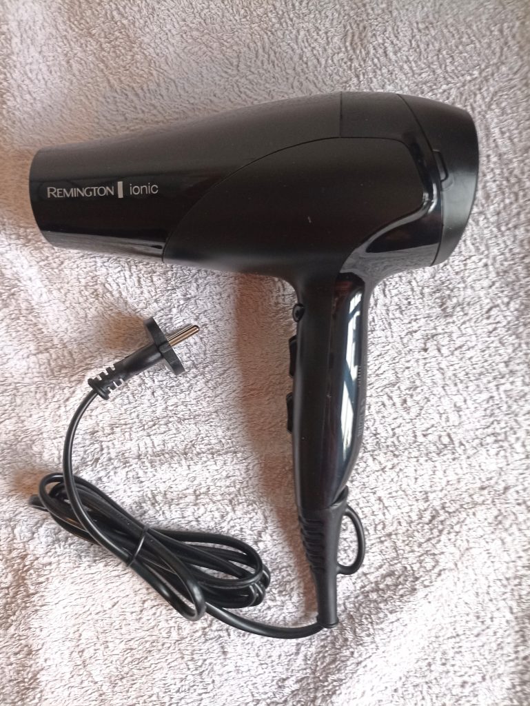 Remington D3198 Haartrockner, Seitenansicht 1