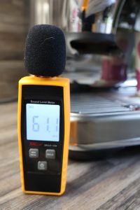 Sage Barista Touch Impress Siebträgermaschine Messwert Lautstärke