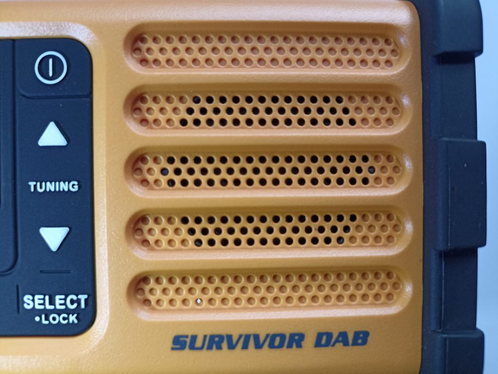 Sangean MMR88 DAB Kurbelradio, Vorderansicht mit Detail Box