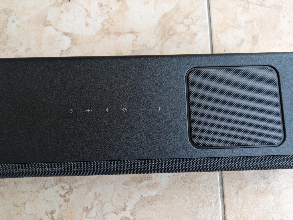 Sony HT A5000 Soundbar blick auf das Bedienfeld