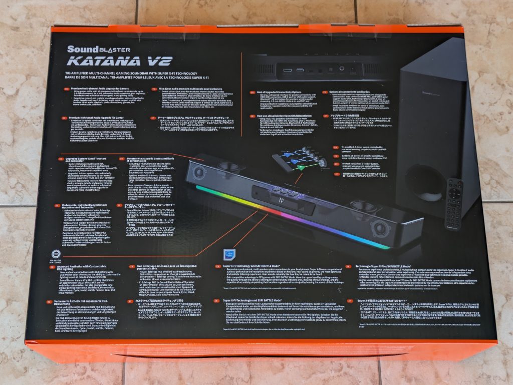 Verpackung der Creative Soundblaster Katana V2 Soundbar von hinten
