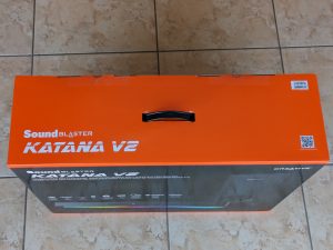 Verpackung der Creative Soundblaster Katana V2 Soundbar von oben