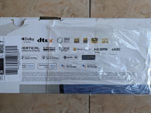 Verpackung der Sony HT A5000 Soundbar in der Nahansicht