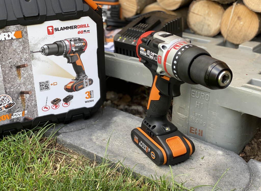 WORX-20V-Akku-Schlagbohrschrauber-SlammerDrill-WX354-Seitenaufnahme