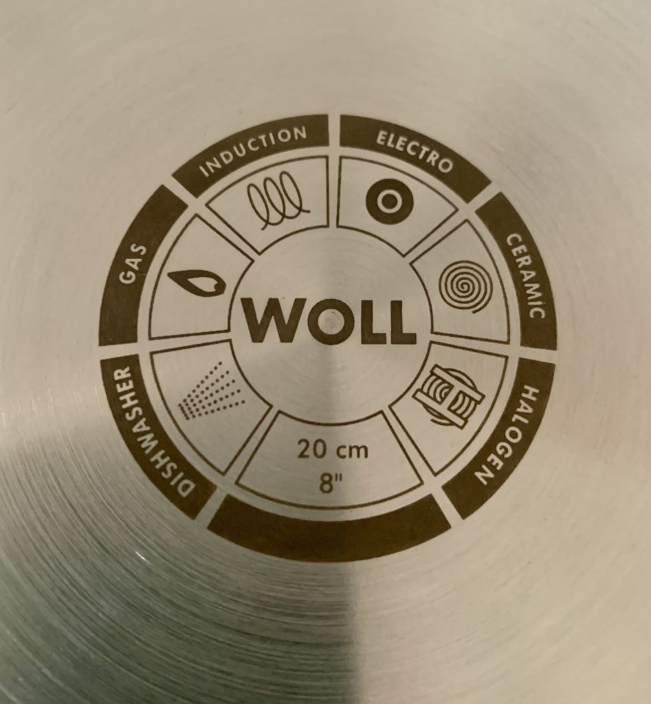 Woll Concept Pfanne Nahaufnahme Verbaucherhinweise auf dem Pfannenboden
