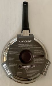 Woll Concept Pfanne mit Schutzkarton von hinten