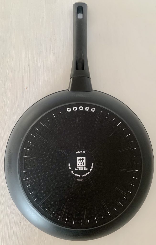 ZWILLING Madura Plus Pfanne von unten