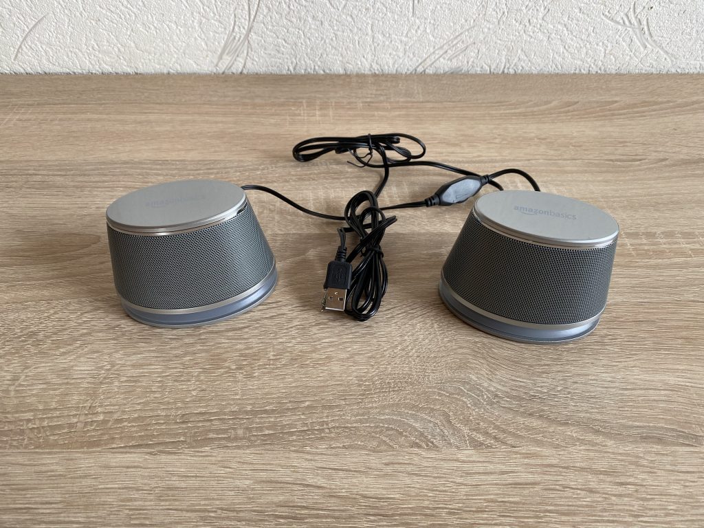 AmazonBasics V620 PC-Lautsprecher ausgepackt 2