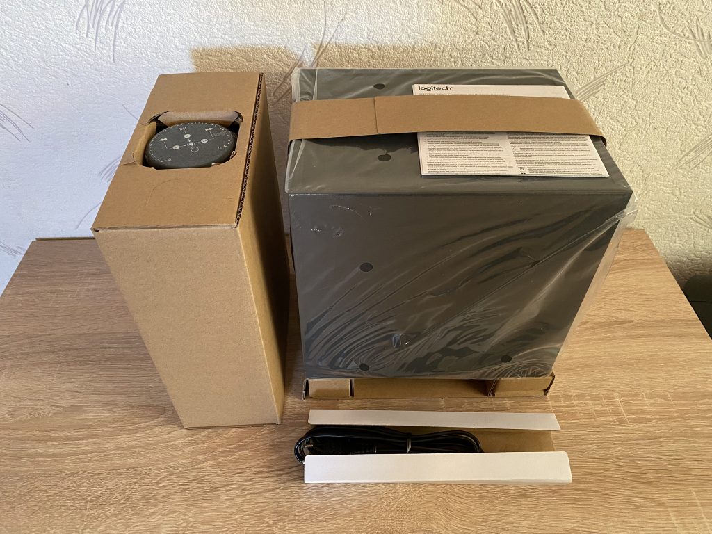 Logitech Z407 PC-Lautsprecher ausgepackt 1