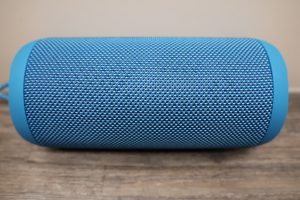 Ortizan X10 Bluetooth-Lautsprecher Seitenansicht