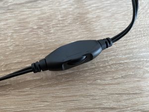 AmazonBasics V620 PC-Lautsprecher Detail Lautstärkeregelung